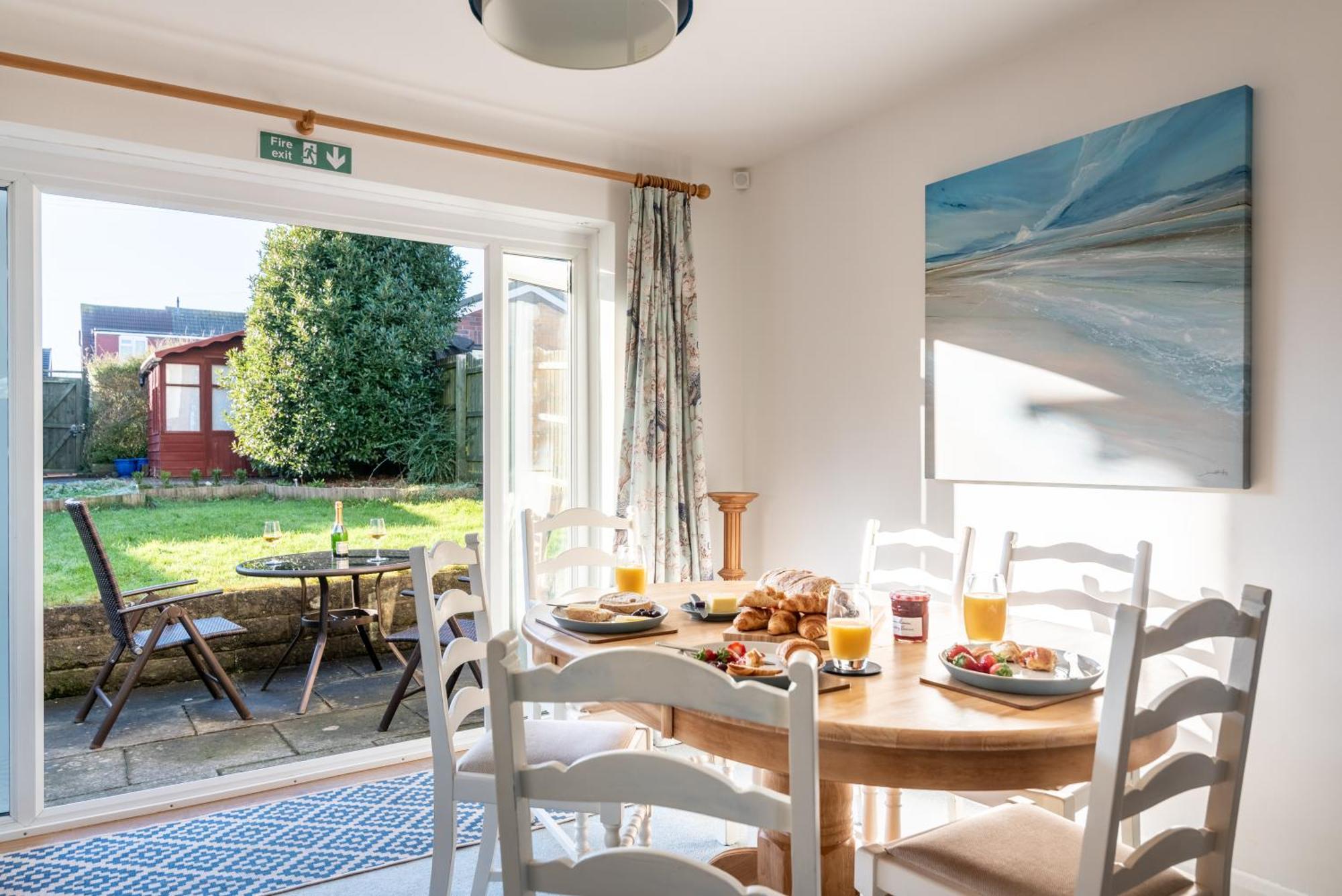 Port View House 3-Bedroom Self Catering Family Home With Garden Near Cardiff Exterior foto